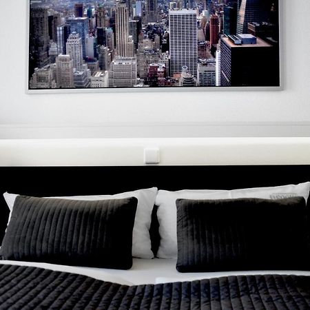 6 Rooms Apartments Берлін Екстер'єр фото