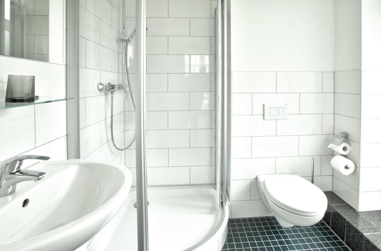6 Rooms Apartments Берлін Екстер'єр фото
